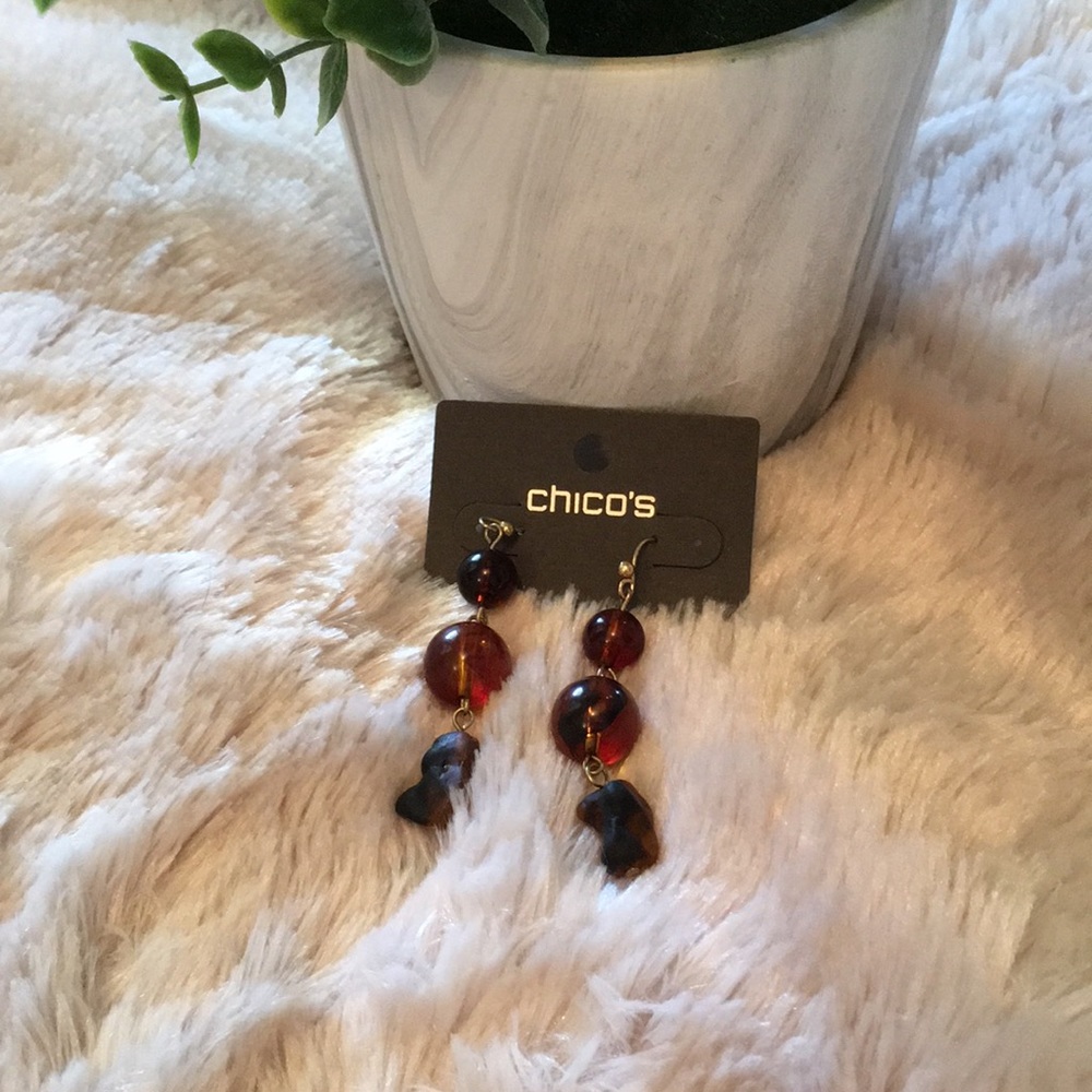 Drop earrings